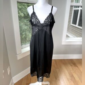 Vintage Black Lace Nylon Slip Dress Size Bust 34 or Small/Medium